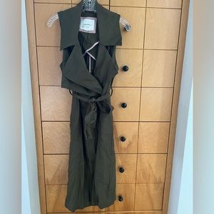 Anthropologie Sleevless Trench Coat